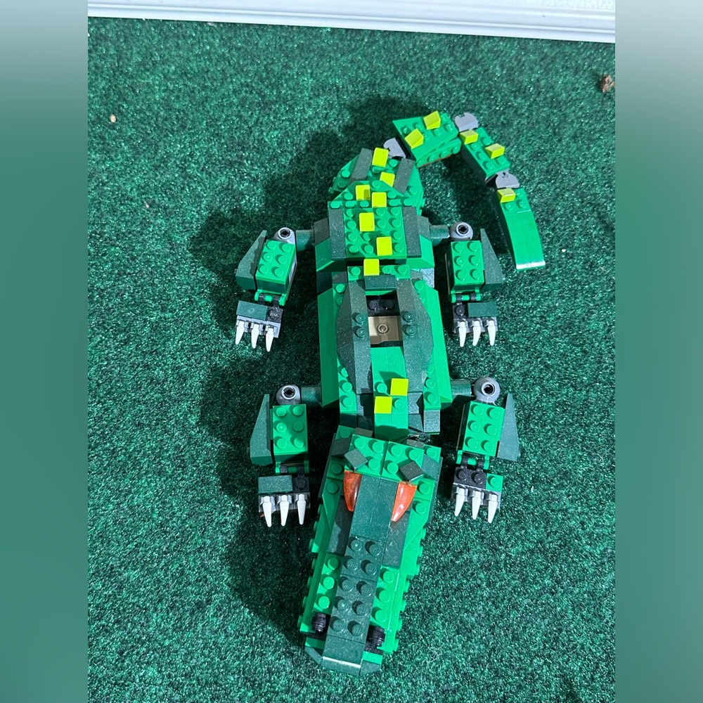 Lego - Picture 2 of 2